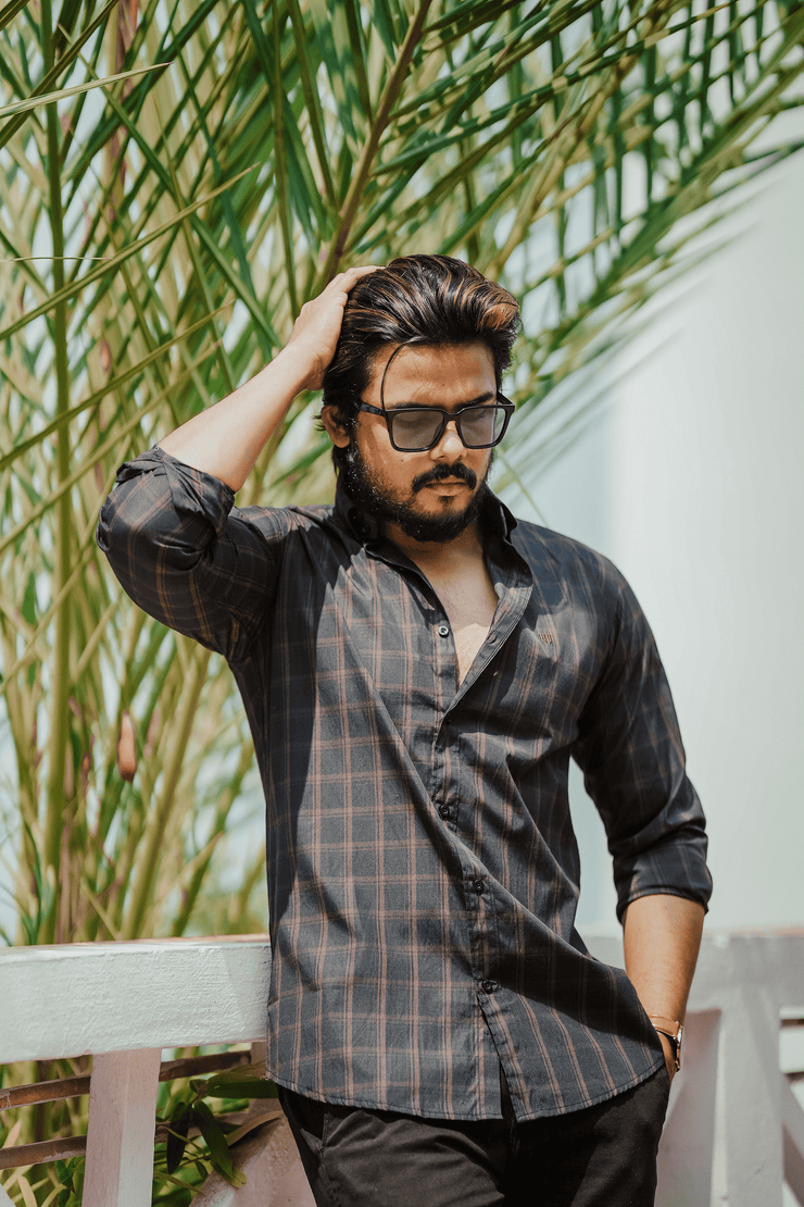 Checks Style - Black