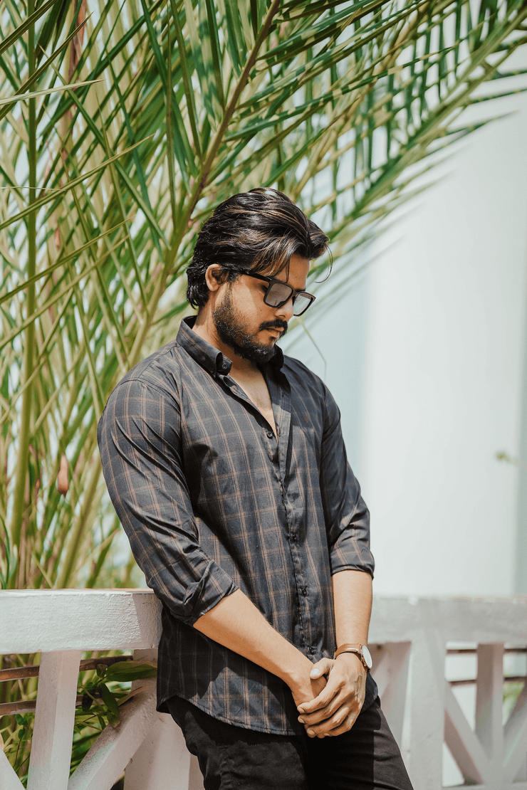 Checks Style - Black