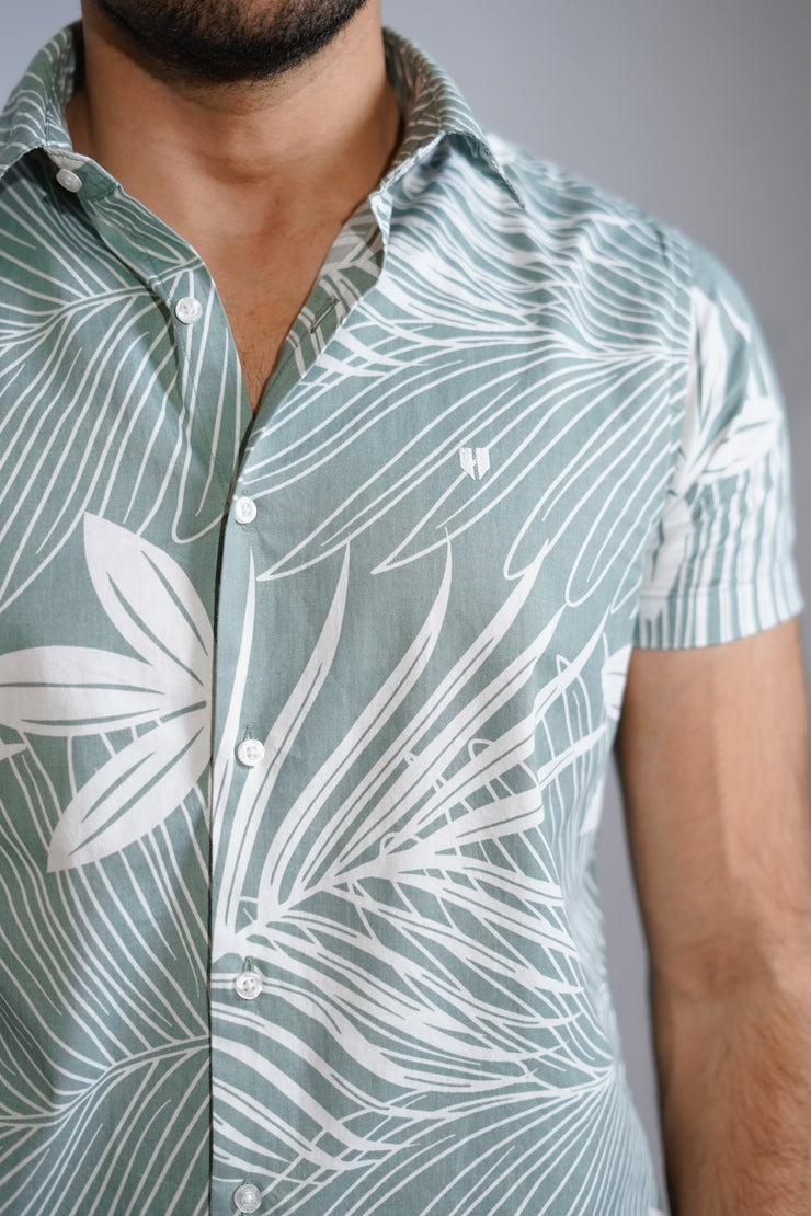 Half Sleeve Leaf Print - Green